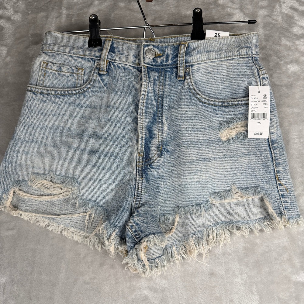 PacSun Women Vintage High Rise Light Wash Distressed‎ Denim Shorts Size 25 NWT